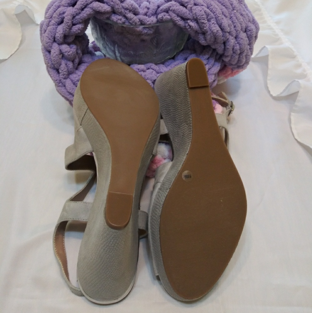 ALFANI " PELLAE" wedge sandals - Picture 4 of 5